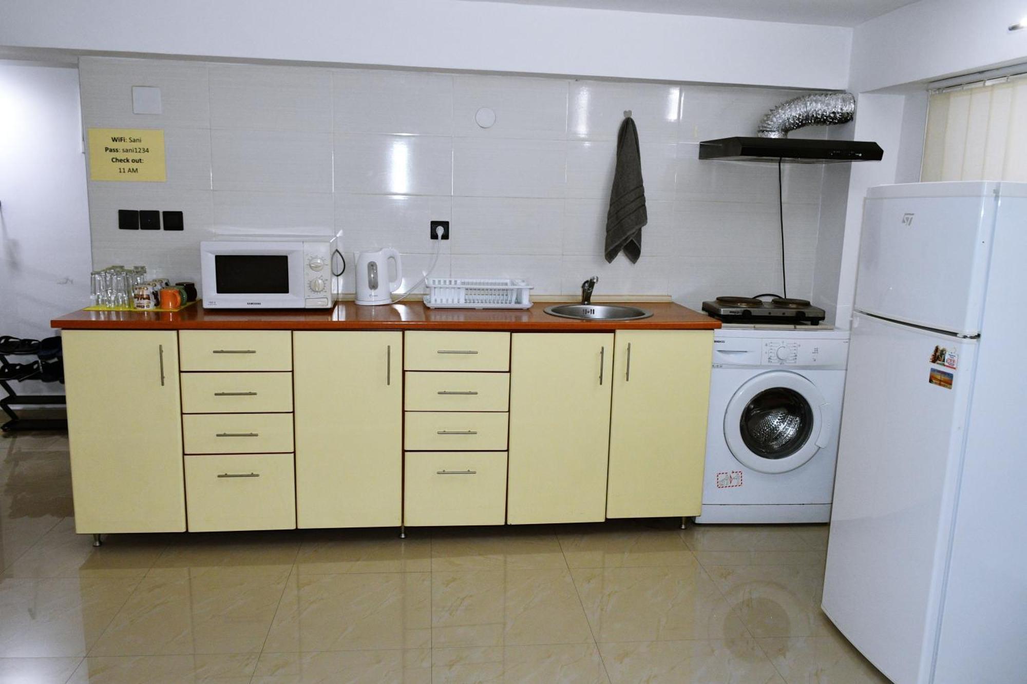 Sweet Basement Suteren Apartments Parking 5 Euro Skopje Exterior photo